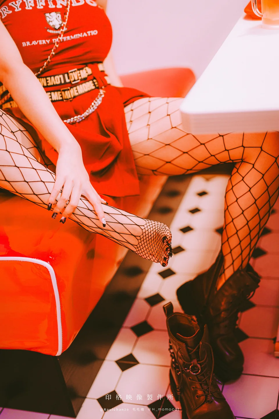 慕慕Momo - rebellion 反叛 [45P-277MB] tg@simisebaisi 【丝足阁】035.webp